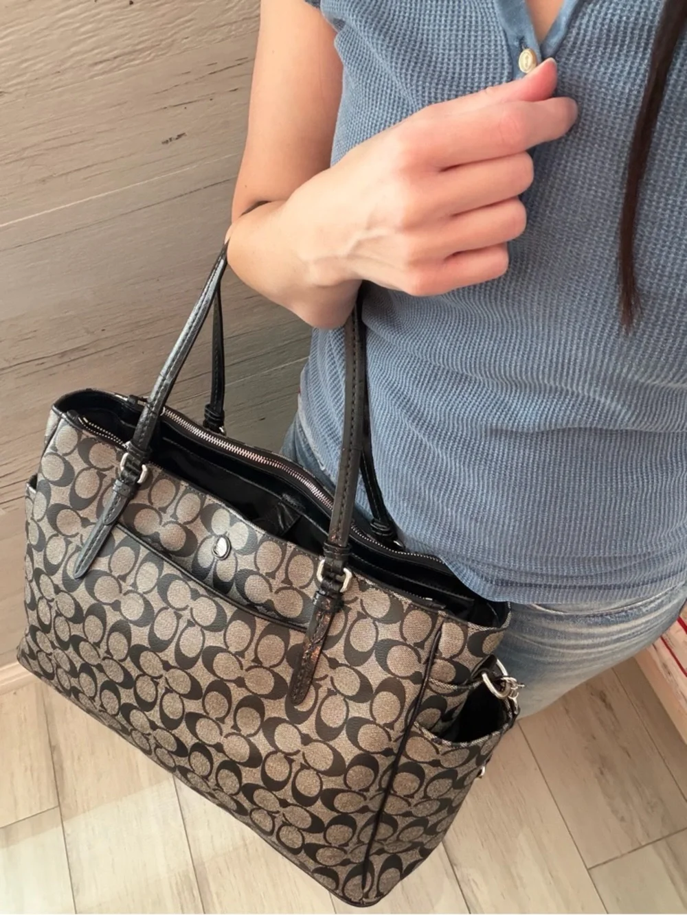 Coach signature jacquard